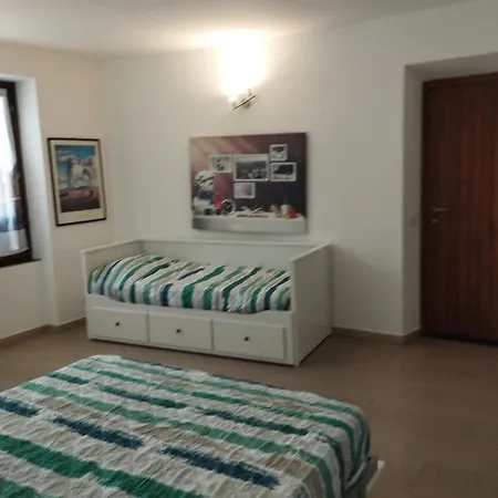 Appartement Aurora House. Abbadia Lariana